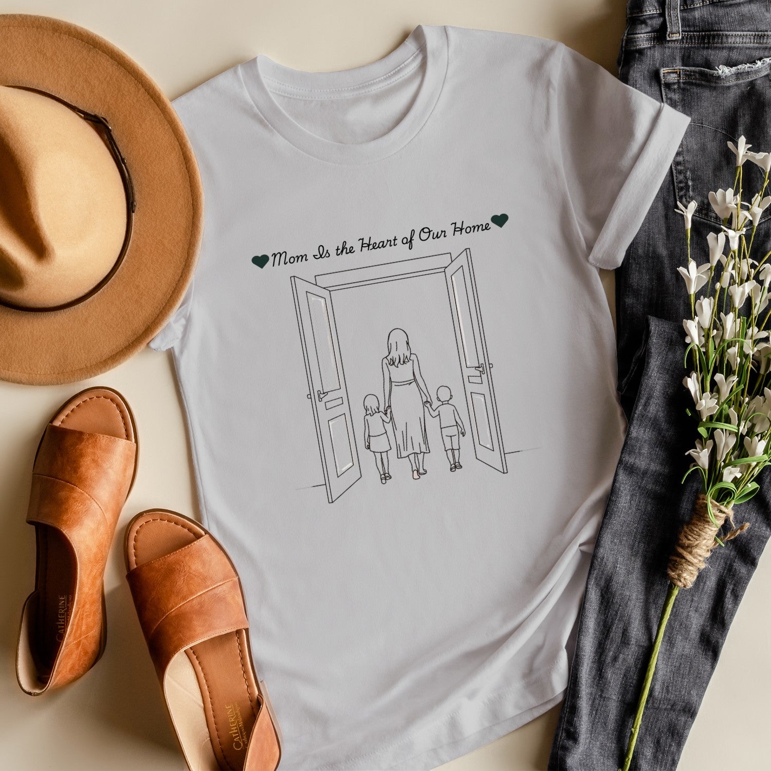 Personalized Mom Shirt, Custom Gift for Mom, Minimalist Name Tee, Mother's Day T-Shirt, Unique Gift for Her, Mama Apparel