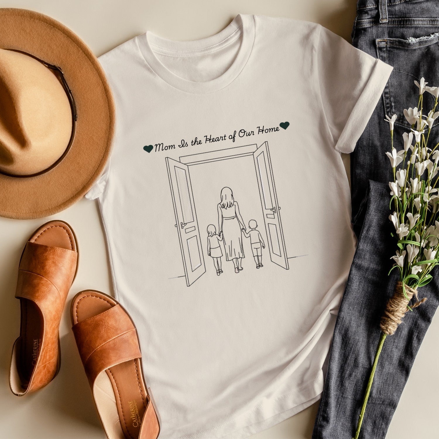 Personalized Mom Shirt, Custom Gift for Mom, Minimalist Name Tee, Mother's Day T-Shirt, Unique Gift for Her, Mama Apparel