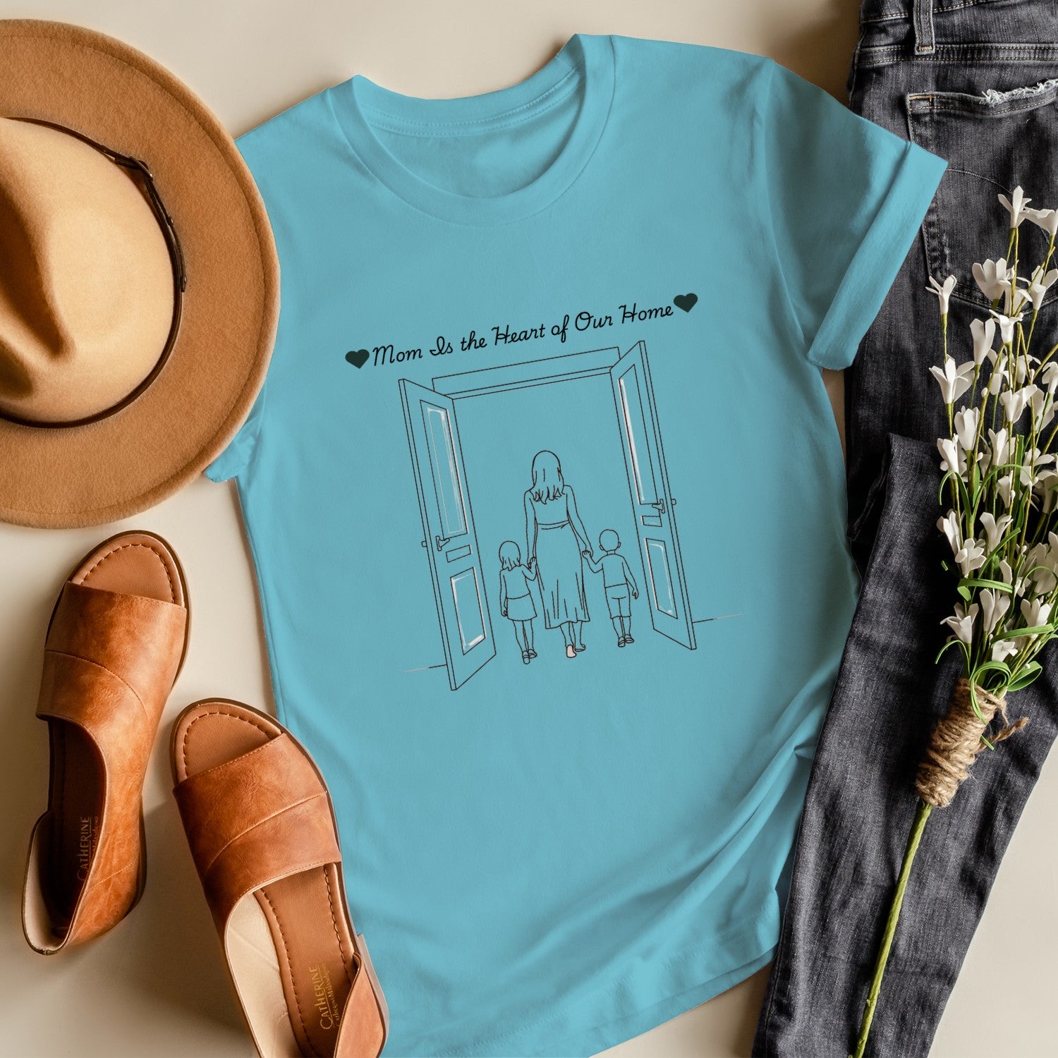 Personalized Mom Shirt, Custom Gift for Mom, Minimalist Name Tee, Mother's Day T-Shirt, Unique Gift for Her, Mama Apparel