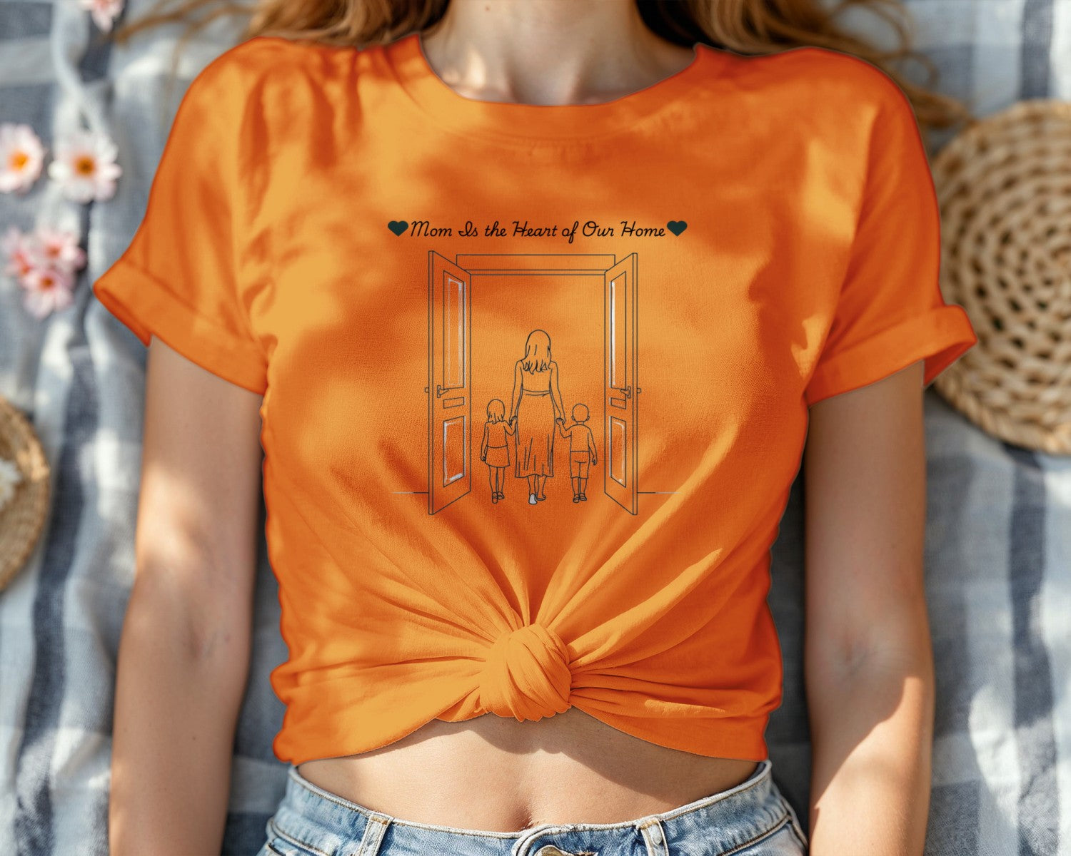 Personalized Mom Shirt, Custom Gift for Mom, Minimalist Name Tee, Mother's Day T-Shirt, Unique Gift for Her, Mama Apparel