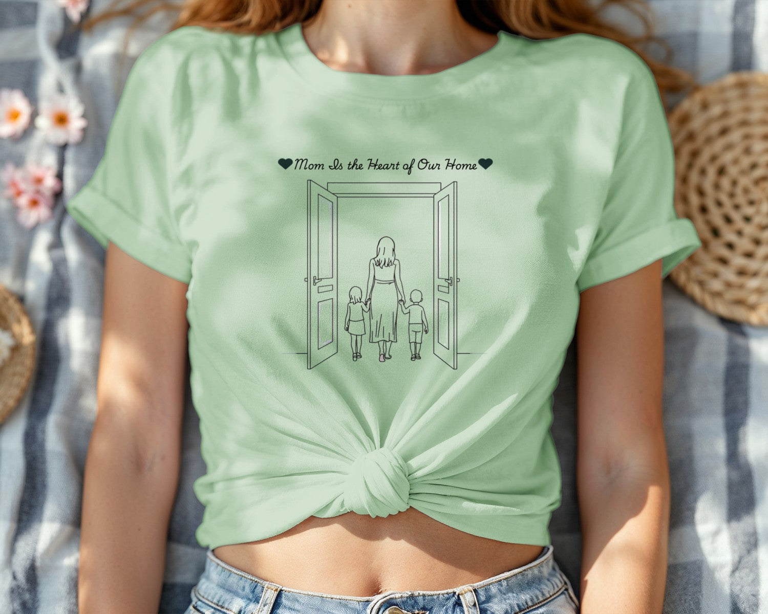 Personalized Mom Shirt, Custom Gift for Mom, Minimalist Name Tee, Mother's Day T-Shirt, Unique Gift for Her, Mama Apparel