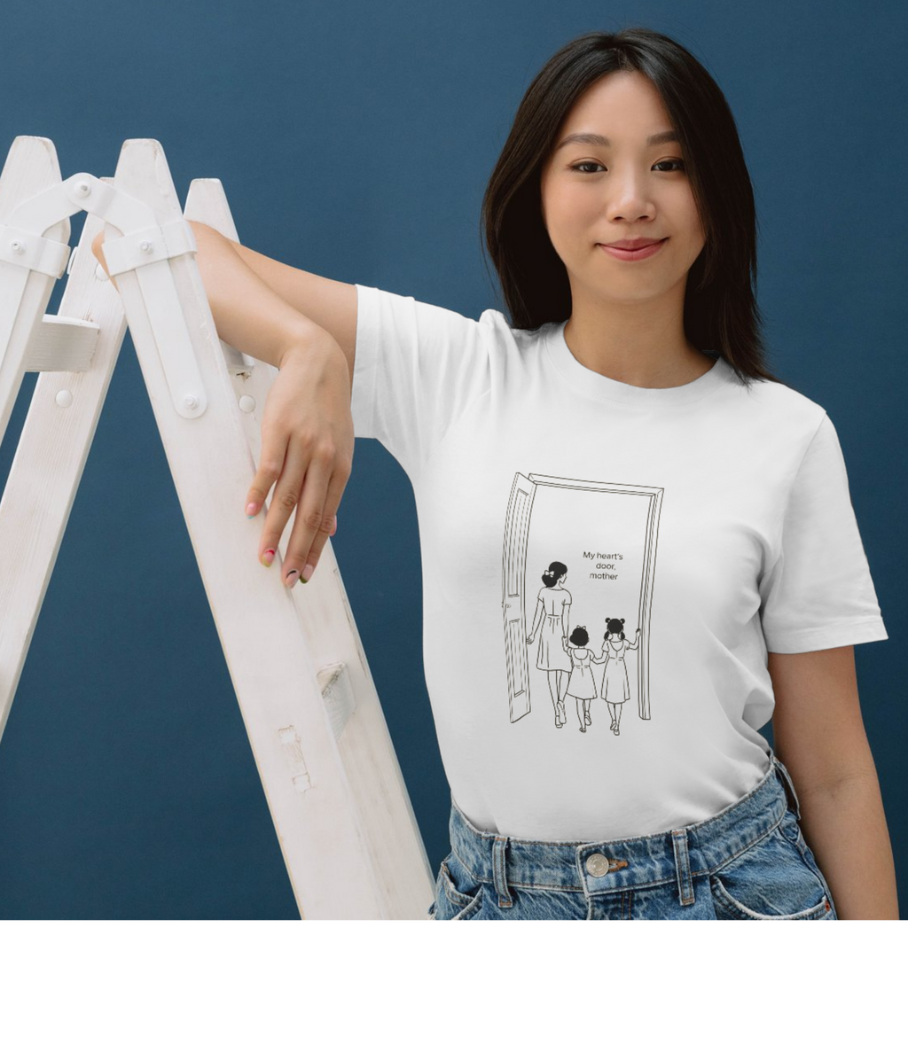 Personalized Mom Shirt, Custom Name Gift for Mom, Mother's Day Tee, Minimalist Mama T-Shirt, Gift for Her