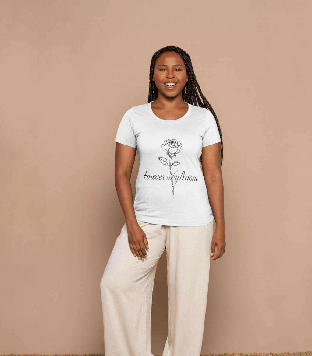 Minimalist Mama T-Shirt, Unique Personalized Gift For Mom, Custom Name Mother's Day Tee, Stylish Mom Shirt, Thoughtful Gift For Her